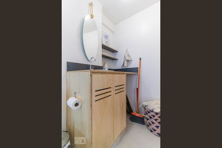 Studio à venda com 37m², 1 quarto e sem vaga Studio à venda com 37m², 1 quarto e sem vagaBanheiro - Armário