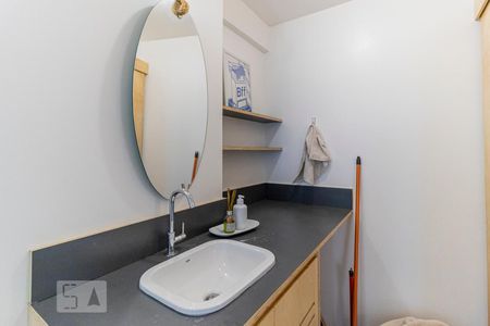 Studio à venda com 37m², 1 quarto e sem vaga Studio à venda com 37m², 1 quarto e sem vagaBanheiro - Espelho