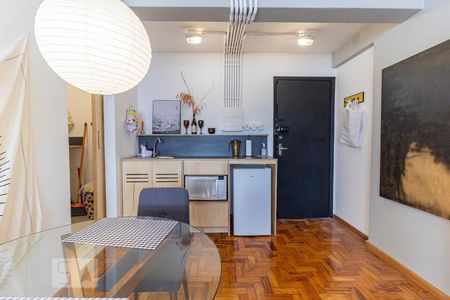 Studio à venda com 37m², 1 quarto e sem vaga Studio à venda com 37m², 1 quarto e sem vagaCozinha
