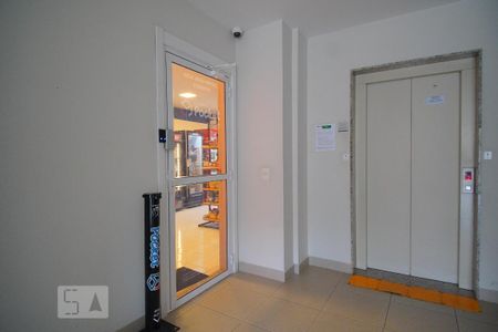 Apartamento para alugar com 50m², 2 quartos e 1 vagaMarket
