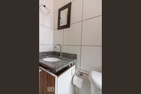 Apartamento para alugar com 69m², 3 quartos e 1 vaga Apartamento para alugar com 69m², 3 quartos e 1 vagaBanheiro