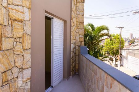 Casa à venda com 230m², 4 quartos e 3 vagas Casa à venda com 230m², 4 quartos e 3 vagasVaranda Quarto 2