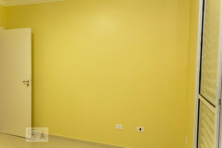 Casa à venda com 230m², 4 quartos e 3 vagas Casa à venda com 230m², 4 quartos e 3 vagasQuarto 2