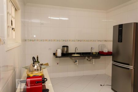 Casa à venda com 230m², 4 quartos e 3 vagas Casa à venda com 230m², 4 quartos e 3 vagasCozinha