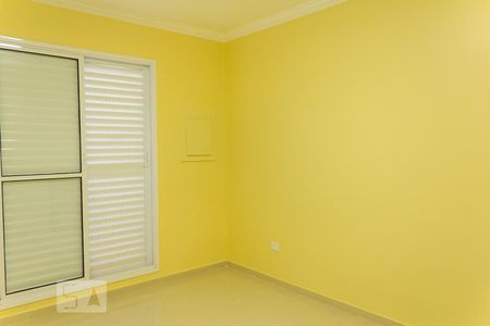 Casa à venda com 230m², 4 quartos e 3 vagas Casa à venda com 230m², 4 quartos e 3 vagasQuarto 2