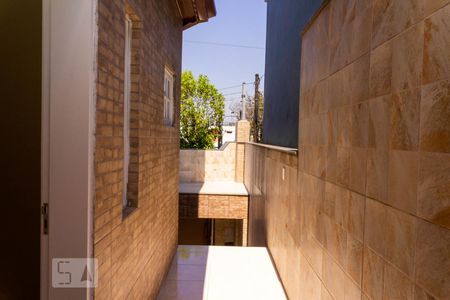 Casa à venda com 230m², 4 quartos e 3 vagas Casa à venda com 230m², 4 quartos e 3 vagasÁrea do Quarto 1