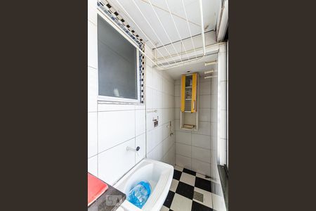 Apartamento à venda com 60m², 2 quartos e 1 vaga Apartamento à venda com 60m², 2 quartos e 1 vagaÁrea de Serviço