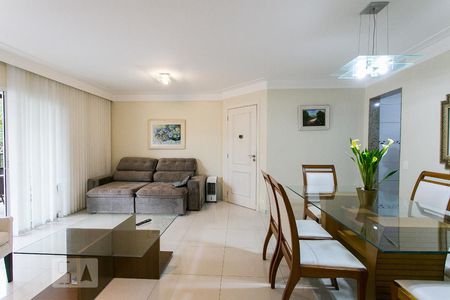 Sala de apartamento à venda com 4 quartos, 121m² em Vila Regente Feijó, São Paulo