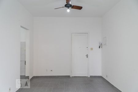 Studio de kitnet/studio para alugar com 1 quarto, 31m² em José Menino, Santos