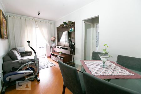 Sala de apartamento para alugar com 2 quartos, 52m² em Vila Santana, São Paulo