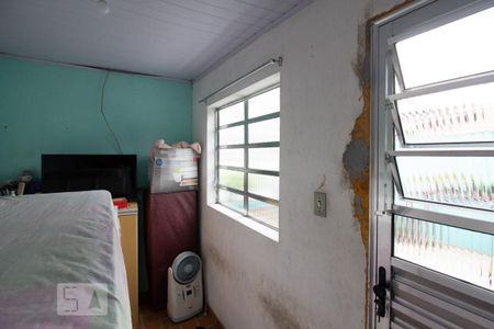 Casa à venda com 80m², 3 quartos e 6 vagas Casa à venda com 80m², 3 quartos e 6 vagasQuarto 2