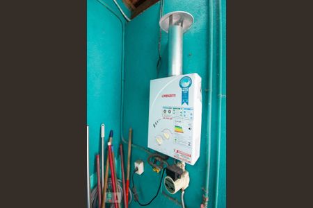 Casa à venda com 80m², 3 quartos e 6 vagas Casa à venda com 80m², 3 quartos e 6 vagasDetalhe Área de Serviço