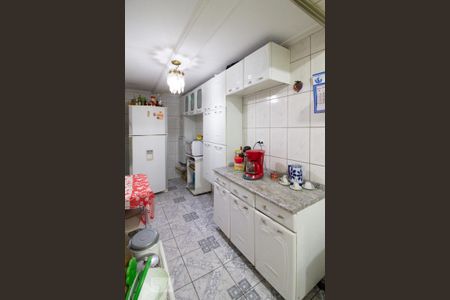 Casa à venda com 80m², 3 quartos e 6 vagas Casa à venda com 80m², 3 quartos e 6 vagasCozinha