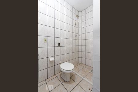 Banheiro de casa para alugar com 1 quarto, 30m² em Jardim Tiete, São Paulo