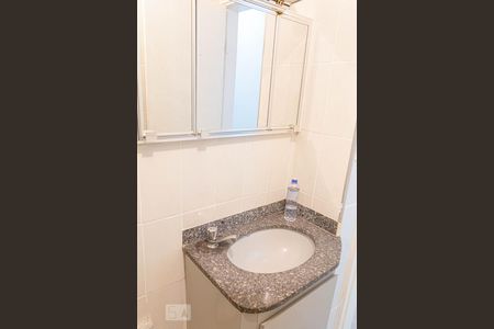 Apartamento para alugar com 34m², 1 quarto e sem vaga Apartamento para alugar com 34m², 1 quarto e sem vagaBanheiro