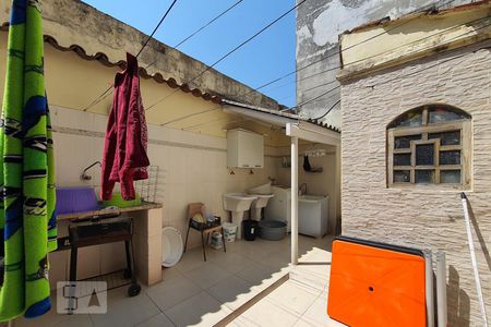 Casa à venda com 340m², 6 quartos e 6 vagasQuintal/área de serviço