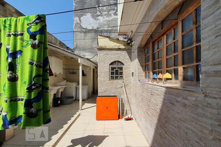 Casa à venda com 340m², 6 quartos e 6 vagasQuintal/área de serviço