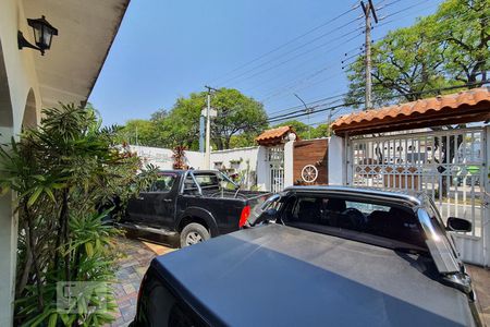 Casa à venda com 340m², 6 quartos e 6 vagasGaragem/entrada