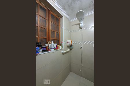 Casa à venda com 340m², 6 quartos e 6 vagasBanheiro 2