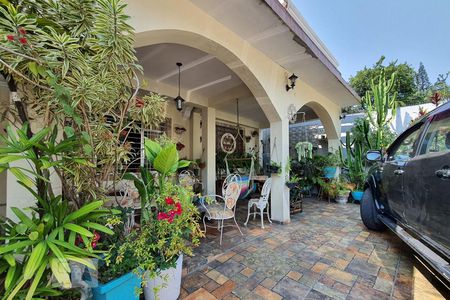 Casa à venda com 340m², 6 quartos e 6 vagasGaragem/entrada