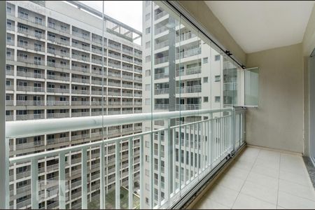 Varanda de kitnet/studio para alugar com 1 quarto, 50m² em Vila Matias, Santos