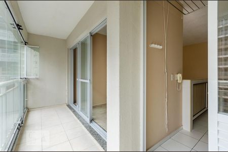 Varanda de kitnet/studio para alugar com 1 quarto, 50m² em Vila Matias, Santos