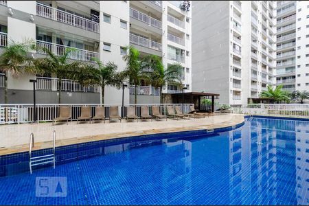 Studio para alugar com 50m², 1 quarto e 1 vagaPiscina