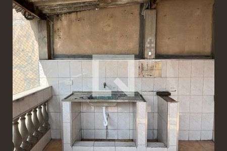 Casa à venda com 185m², 2 quartos e 1 vagaÁrea externa