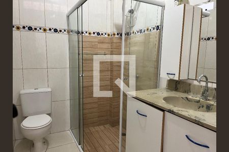 Casa à venda com 185m², 2 quartos e 1 vagaBanheiro Social