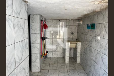 Casa à venda com 185m², 2 quartos e 1 vagaÁrea de Serviço