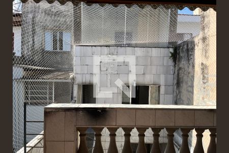 Casa à venda com 185m², 2 quartos e 1 vagaÁrea externa