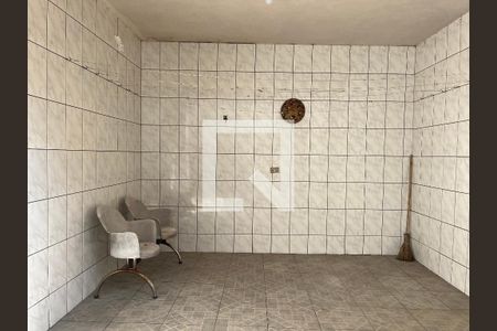 Casa à venda com 185m², 2 quartos e 1 vagaÁrea externa