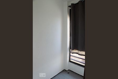 Closet do quarto 1 de apartamento para alugar com 2 quartos, 74m² em Estoril, Belo Horizonte