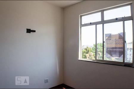 Quarto 1 de apartamento para alugar com 2 quartos, 74m² em Estoril, Belo Horizonte