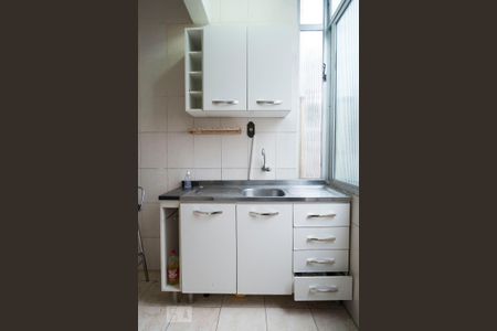 Apartamento à venda com 74m², 2 quartos e sem vagaCozinha