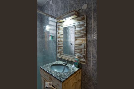 Apartamento à venda com 74m², 2 quartos e sem vagaBanheiro