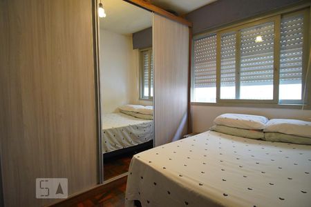 Quarto 2 de apartamento para alugar com 2 quartos, 44m² em Alto Petrópolis, Porto Alegre