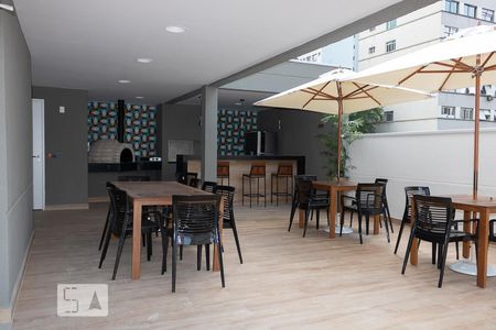 Studio à venda com 24m², 1 quarto e sem vaga Studio à venda com 24m², 1 quarto e sem vagaChurrasqueira