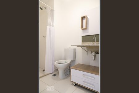 Studio à venda com 24m², 1 quarto e sem vaga Studio à venda com 24m², 1 quarto e sem vagaBanheiro