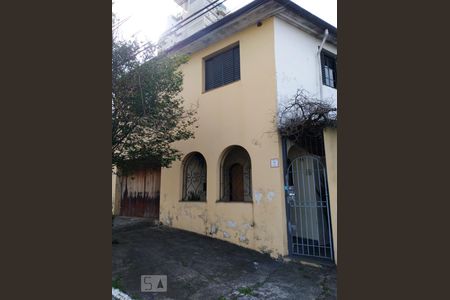 Casa à venda com 213m², 3 quartos e 1 vagaFachada