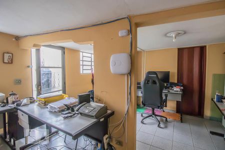 Casa à venda com 213m², 3 quartos e 1 vagaEscritório