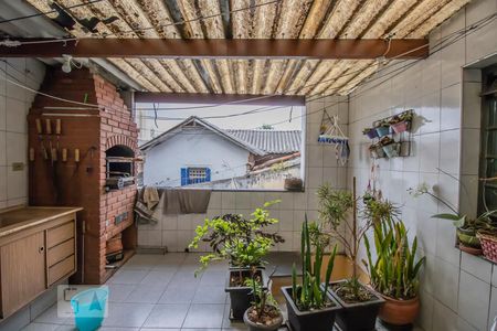 Casa à venda com 213m², 3 quartos e 1 vagaÁrea de Serviço e Churrasqueira