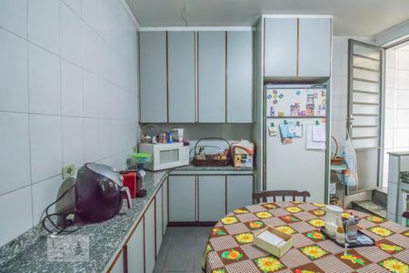 Casa à venda com 213m², 3 quartos e 1 vagaCozinha