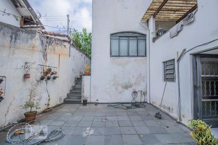 Casa à venda com 213m², 3 quartos e 1 vagaQuintal