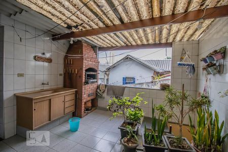 Casa à venda com 213m², 3 quartos e 1 vagaÁrea de Serviço e Churrasqueira