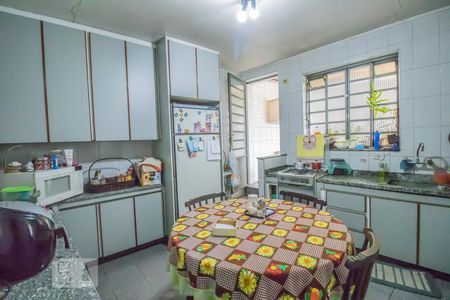 Casa à venda com 213m², 3 quartos e 1 vagaCozinha