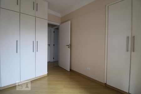 Apartamento à venda com 76m², 3 quartos e 1 vagaQuarto 2