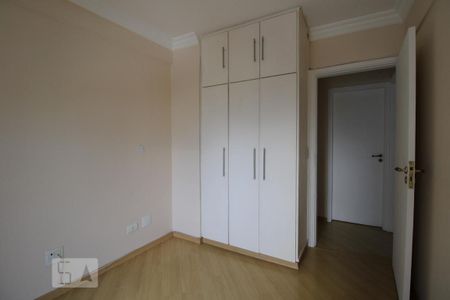 Apartamento à venda com 76m², 3 quartos e 1 vagaQuarto 2