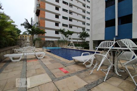 Apartamento à venda com 76m², 3 quartos e 1 vagaPiscina