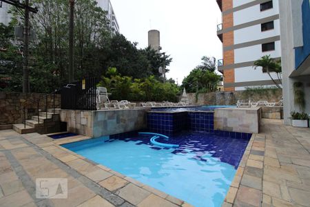 Apartamento à venda com 76m², 3 quartos e 1 vagaPiscina